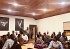Behind the Hot Seat: An Evening of Questions, Laughter & Connection