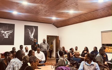 Behind the Hot Seat: An Evening of Questions, Laughter & Connection