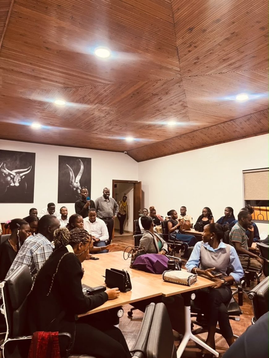 Behind the Hot Seat: An Evening of Questions, Laughter & Connection